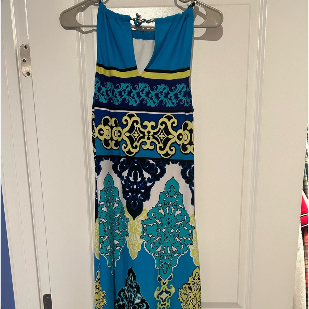 Cache dress - Picture 2 of 2